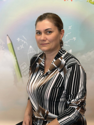 Заместитель заведующего по АХР Новоселова Юлия Геннадьевна